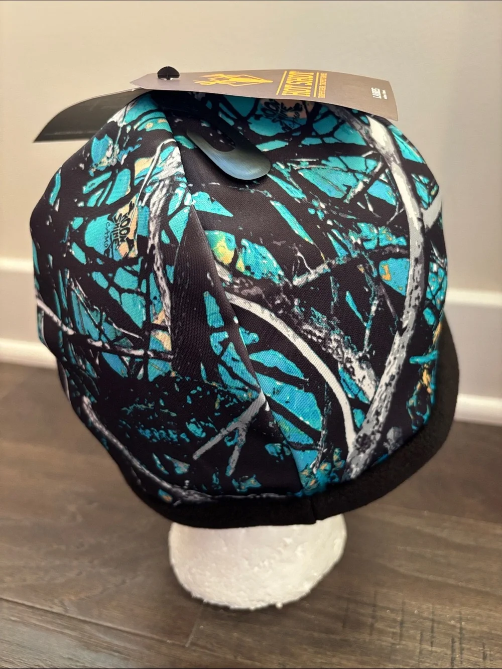 Hot Shot Muddy Girl Serenity teal camo beanie,reversible to black fleece,stretch